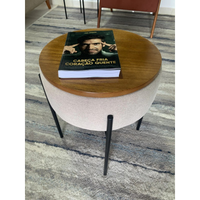 Pouf JASMIN avec base en métal et table d'appoint en lin beige